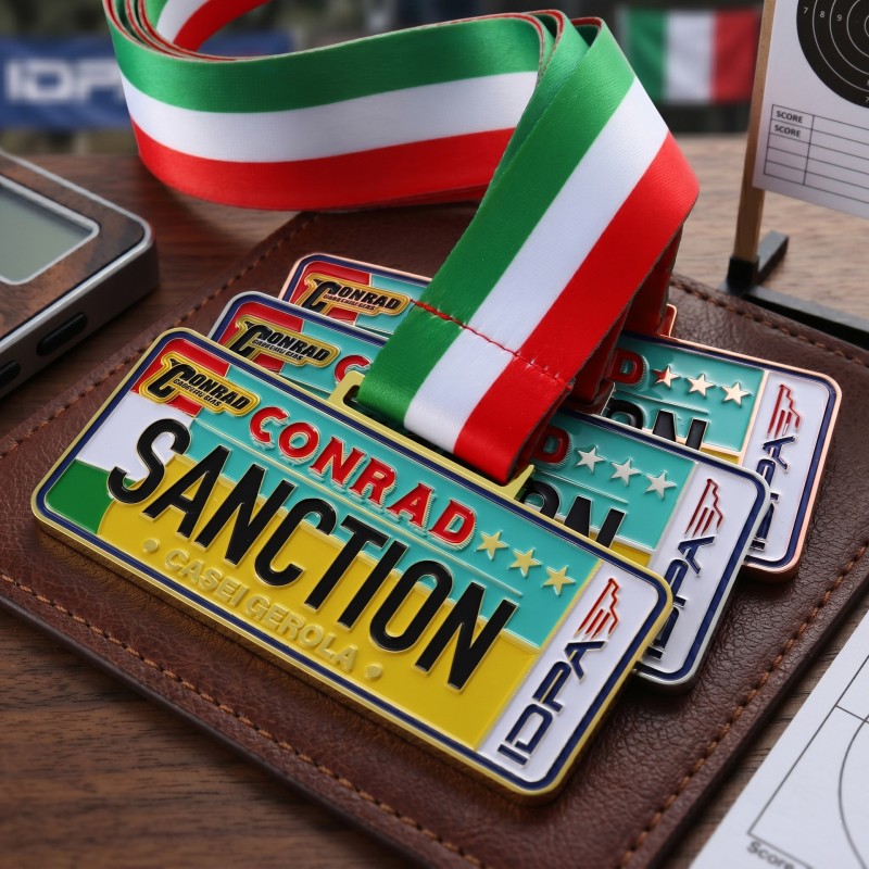Medalhas esportivas recortadas personalizadas