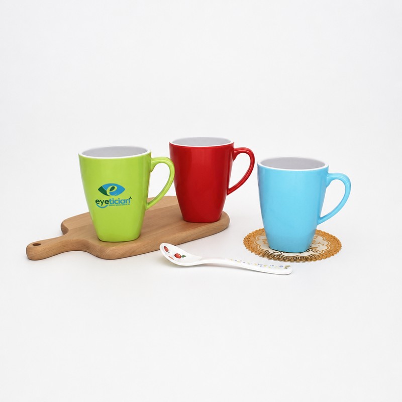 Caneca de café de cerâmica com logotipo personalizado em dois tons