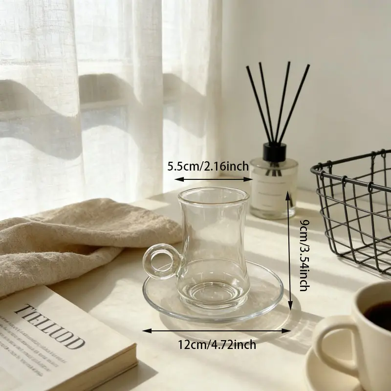 Copo de café turco com alça anelar e pires